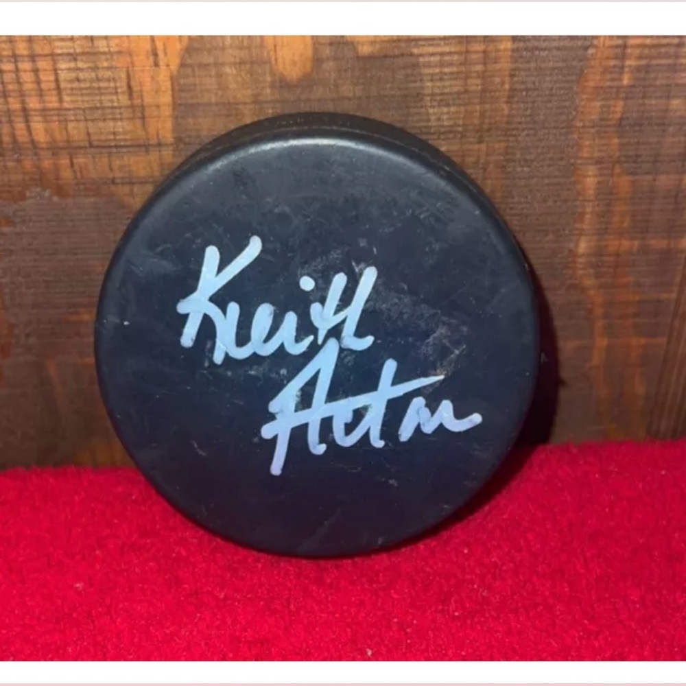 Signed Keith Acton Vegum NHL Black Hockey Puck Collectible - Picture 1 of 9